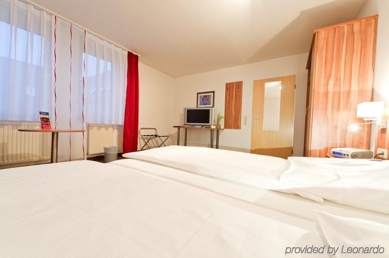 Hotel Domino Štutgart Exteriér fotografie